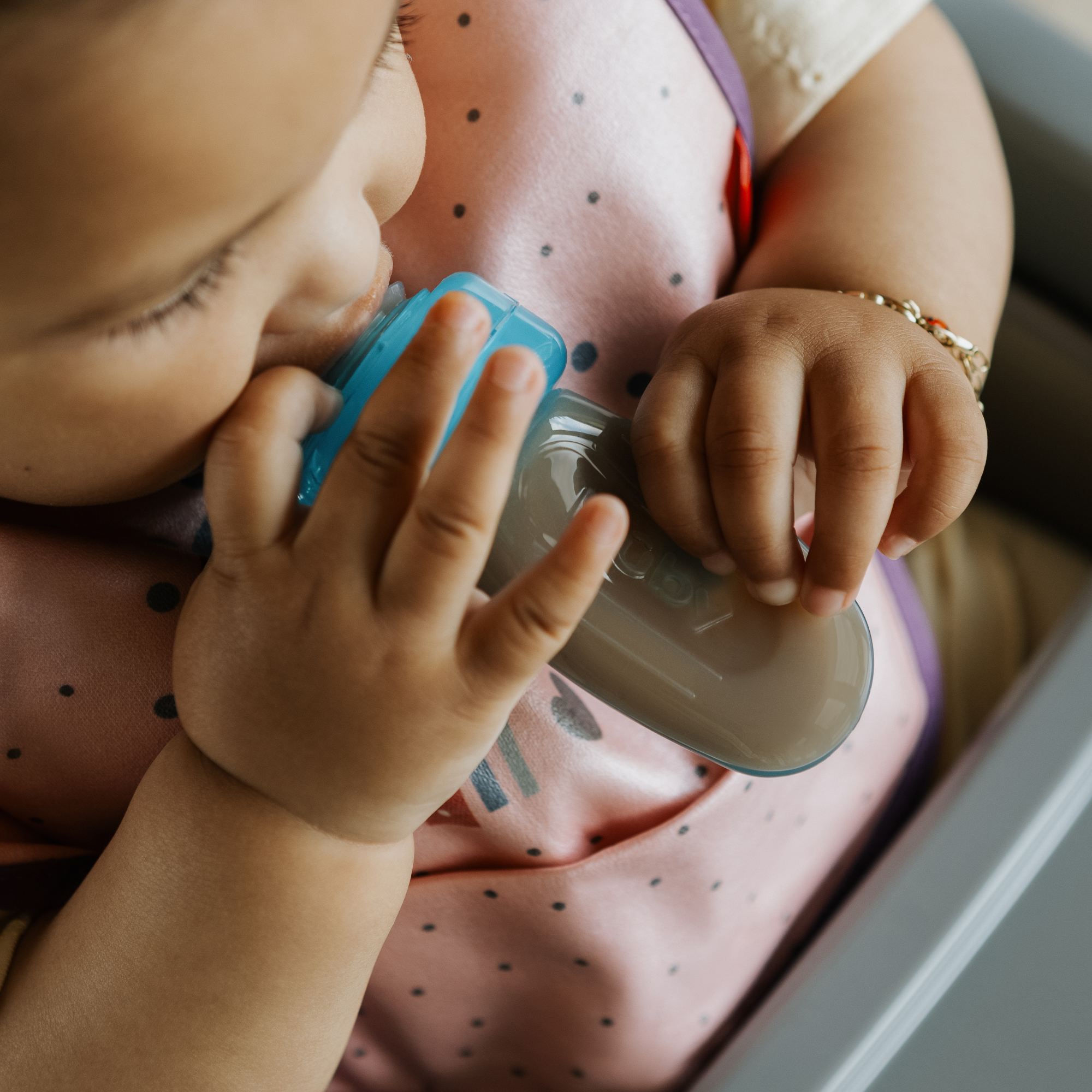 EZ Squee-Z Weaning Feeder Spoons Nuby